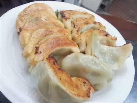 娱乐吃瓜君煎饺,煎饺背后的故事与魅力 第2张 娱乐吃瓜君煎饺,煎饺背后的故事与魅力 第2张